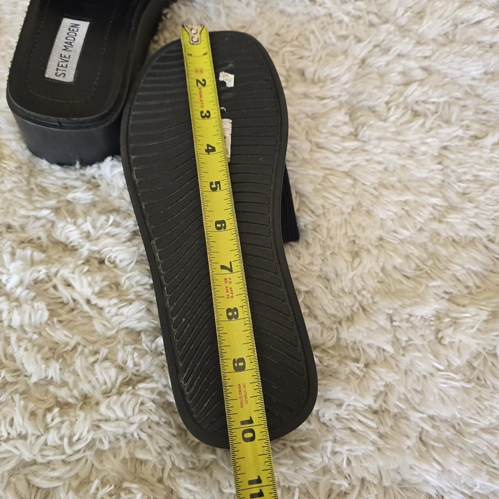 Steve Madden Black Women's Slide Sandals Size 7/8 Blacks Y2k 90s‎
